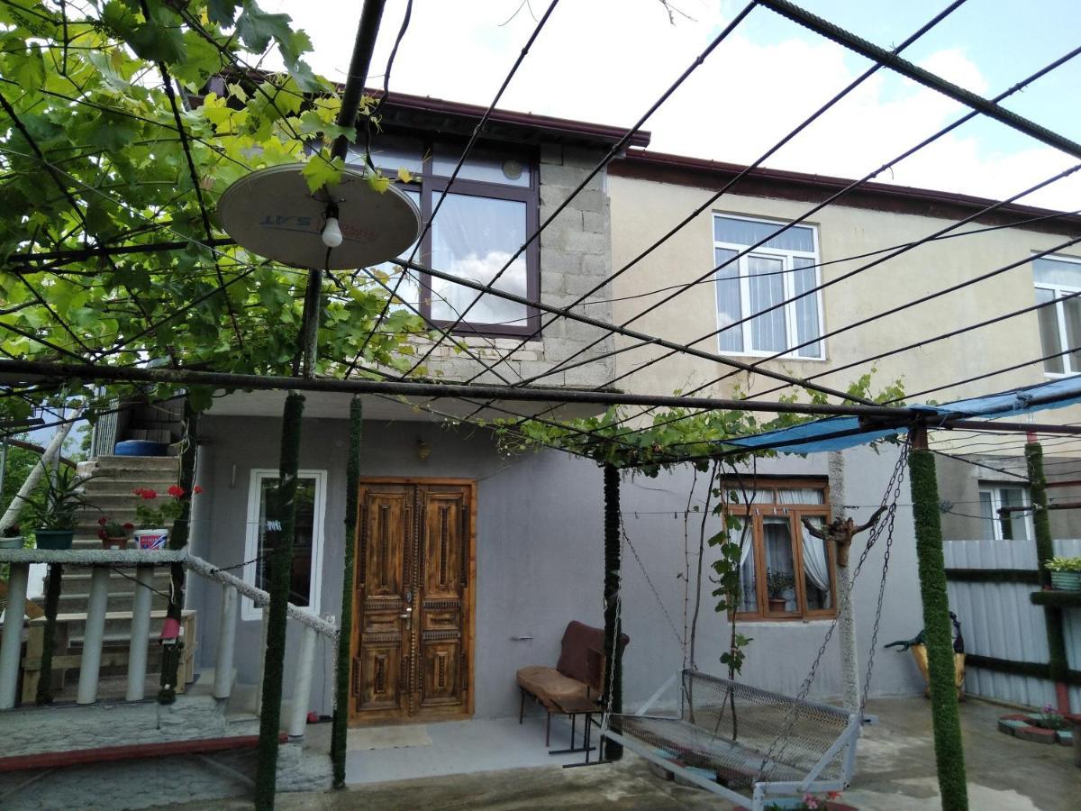 Chelo Амбролаури